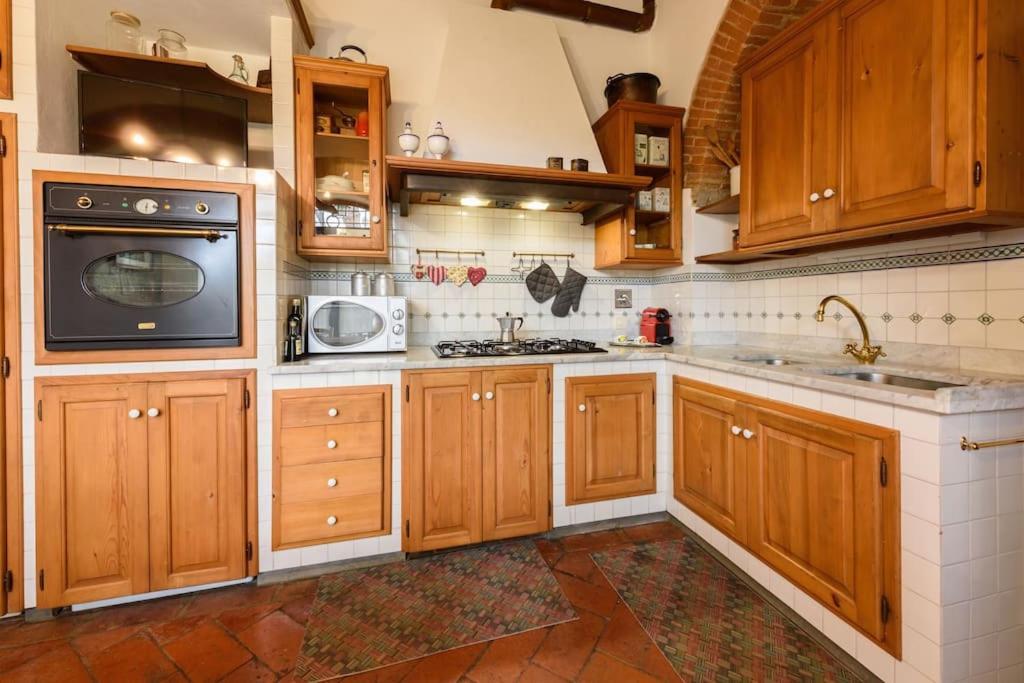Il Portico Sui Colli Giardino Privato E Posto Auto Apartamento *